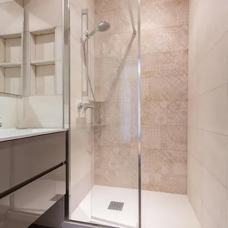 Beautiful 85m Near The Historic Center Apartment